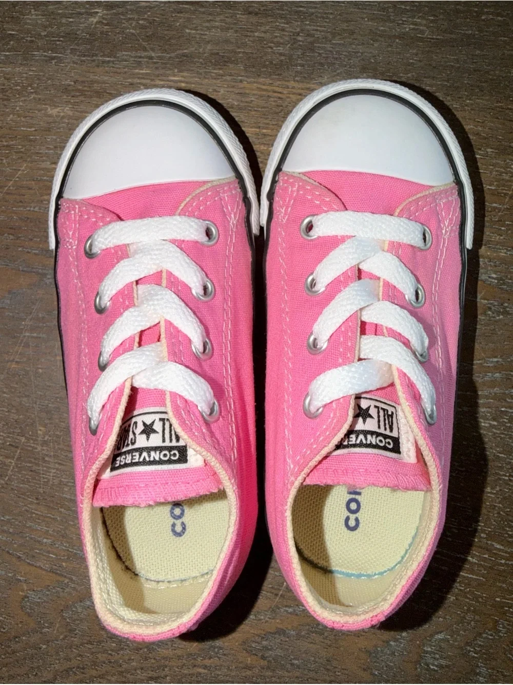 Pink Converse All Star Chuck Taylor Low Top Sneakers size 8